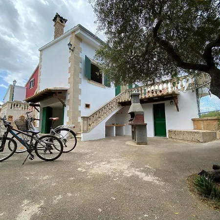 Es Ferrutx Tatil Evi